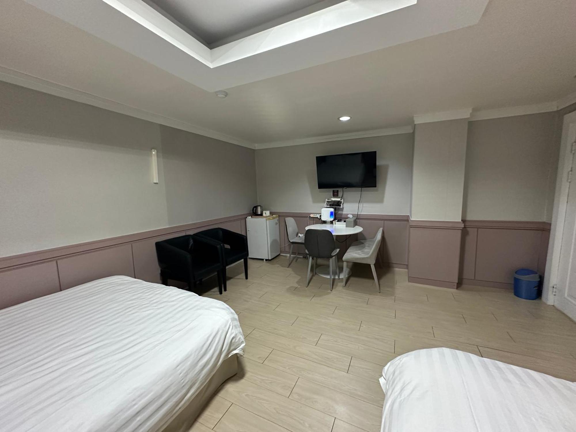 Daegu Dongseongro Gyeong'S Hostel 외부 사진