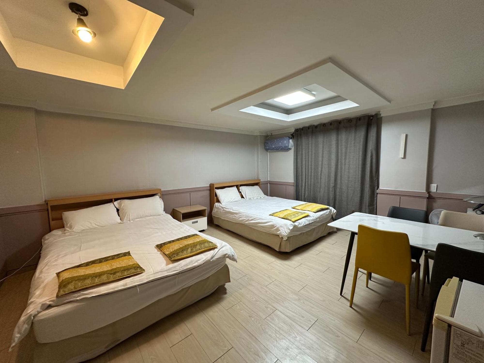 Daegu Dongseongro Gyeong'S Hostel 외부 사진