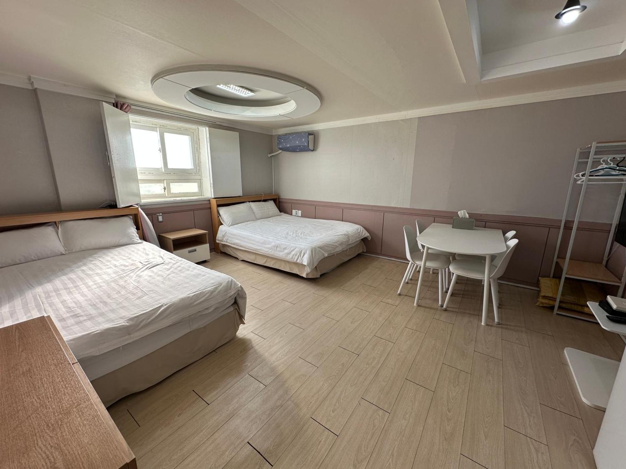 Daegu Dongseongro Gyeong'S Hostel 외부 사진