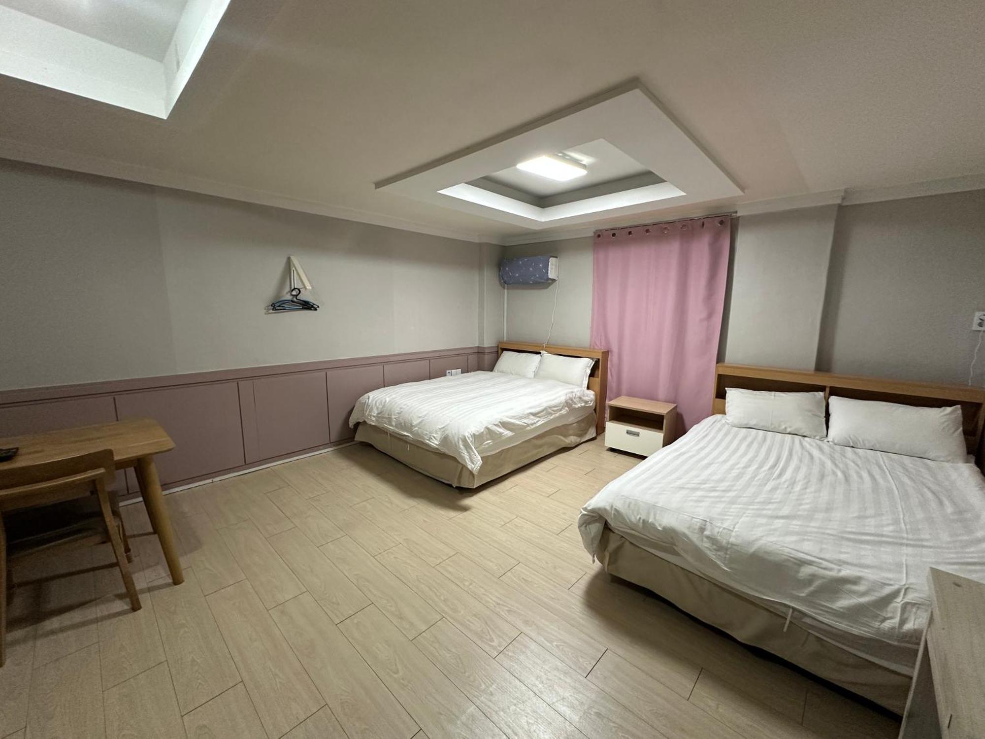 Daegu Dongseongro Gyeong'S Hostel 외부 사진
