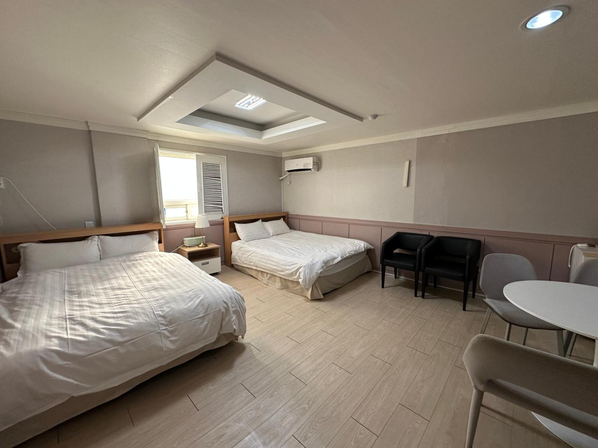 Daegu Dongseongro Gyeong'S Hostel 외부 사진