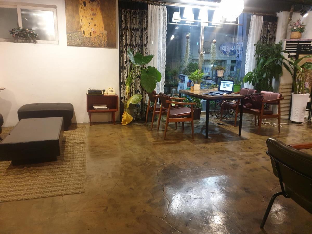 Daegu Dongseongro Gyeong'S Hostel 외부 사진